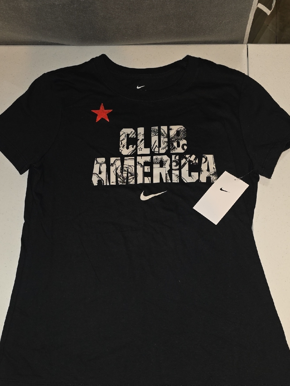 NWT Nike Club America "CA x CA" Graphic T-Shirt - Women’s Medium - Black‎